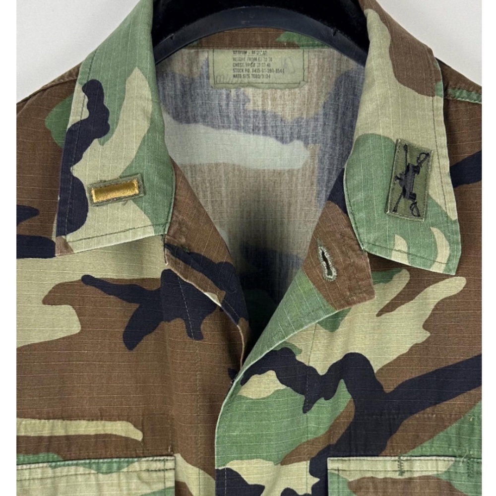 Vintage 1980’s 1990’s Woodland Camouflage Combat Army Jacket • Green / Brown M/L - Picture 5 of 10
